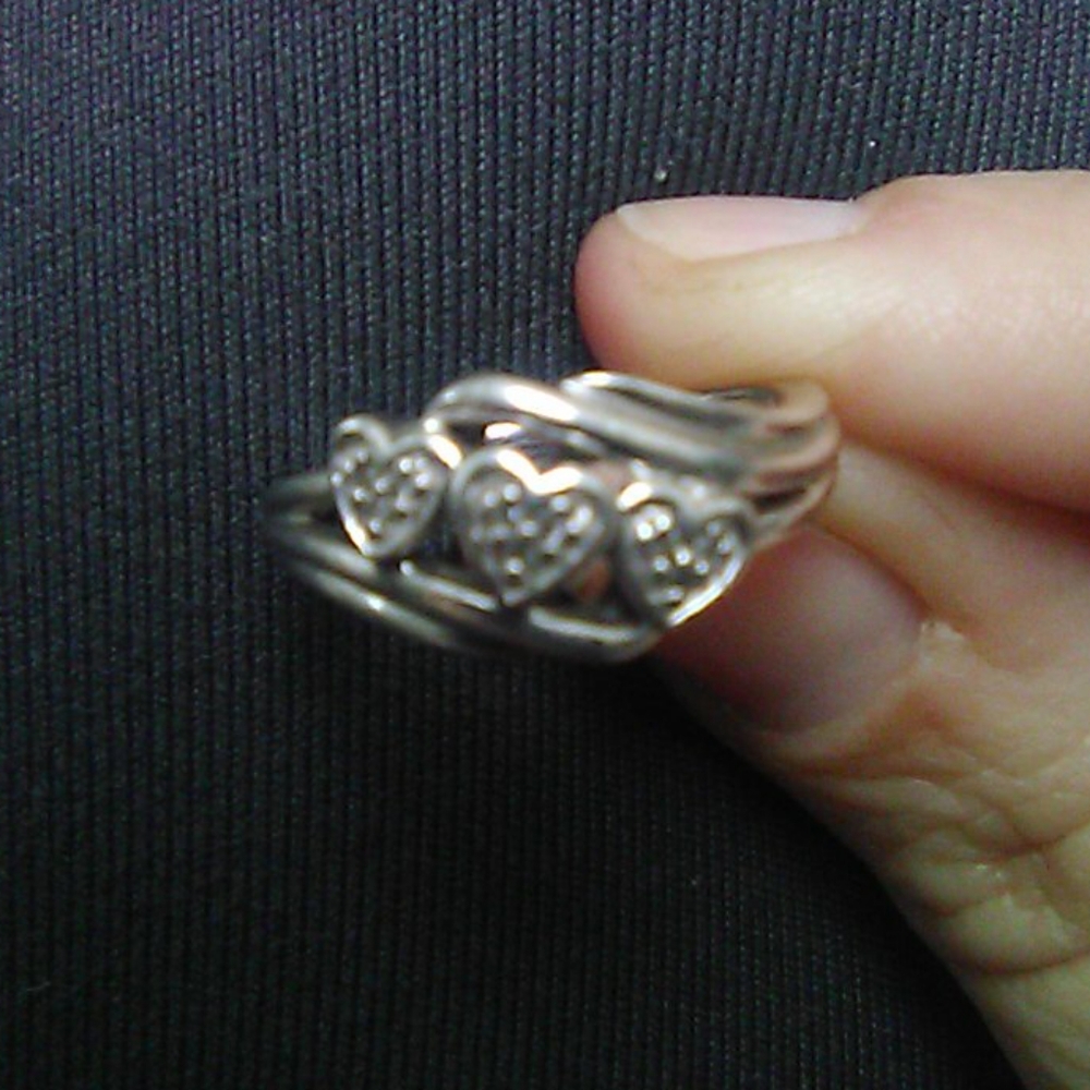 Sterling silver 3 hearts with diamond chips